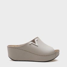 Capone Outfitters Kailey 6145 Kadın Dolgu Topuklu V Toka Terlik