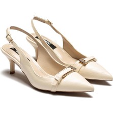 Dedos Kadın Topuklu Sivri Burunlu Taşlı Tokalı Ayakkabı 3115