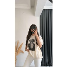 Laura Baskılı Pamuklu  Basic Tshirt Bej