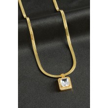 Zirkon Taşlı Lüks Çelik Kolye