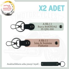 Miawiki Arkadaşına Özel Hediye, Isim Plaka ve A Rh (-) Kan Grubu Yazılı 2'li Anahtarlık, Yavruağzı-Bordo-Syh