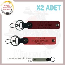 Miawiki Motorcu Tarzına Özel, Isim Plaka ve B Rh (+) Kan Grubu Yazılı 2'li Anahtarlık, Nar Çiçeği-Bordo-Gr