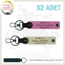 Miawiki Motorcu Dostlara Özel Isim Plaka ve B Rh (+) Kan Grubu Yazılı Deri X2 Anahtarlık, Pembe-S Kahve-Laci