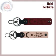 Miawiki Ay Yıldızlı Zarif Anı – Komşuya Kişisel Isimli Anahtarlık Hediye Takımı 2' Li, Bordo-Yavru Ağzı