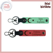 Miawiki Babaya Kalıcı Hatıra Ay Yıldız Temalı, Isim Yazılı 2’li Anahtarlık Takımı, Açık Yeşil-Nar Çiçeği