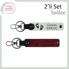 Bebek Ayağı Içinde Kalp Motifli Isimli Anahtarlık Seti, Doğum Sonrası Seçkin Hediyelik, Beyaz-Bordo