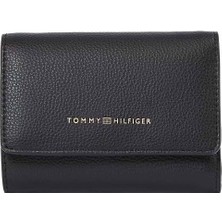 Kadın Tommy Hilfiger Th Logotape Trifold Cüzdan Siyah %100 Poliüretan Çoklu Kart Bölmeleri