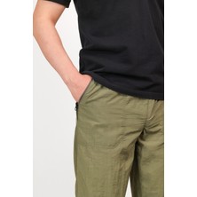 Erkek Kargo Cep Yazlık Paraşüt Yandan Cepli Beli Lastikli Relax Fit Paçası Lastikli Pantolon