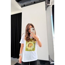 Tabakta Kek Baskılı Tshirt