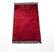 Peluş Seccade