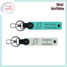 Sevgiliye Melodik Sürpriz, Kişisel Isim Yazılabilir Deri Anahtarlık Seti, Turkuaz-Beyaz