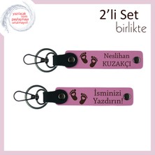 Yeni Doğan Bebeğin Ismini Taşıyacak Sevimli Hediyelik, Kalpli Ayak Temalı Anahtarlık, Pembe-Pembe