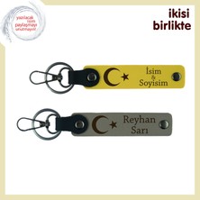 Birlikte Yazılan Hikâyeye Özel Hediye – Ay Yıldızlı Isimli Deri Anahtarlık Takımı, Sarı-Kül Gri