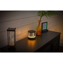 🎹 Piyano Tuşları Tasarımlı Dekoratif LED Masa Lambası – Sanat ve Işığın Büyüleyici Uyumu!