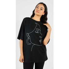 Çizili Yüz Temalı Baskılı Özel Tasarım Oversize Tshirt