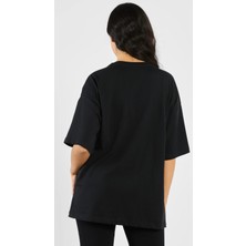 Çizili Yüz Temalı Baskılı Özel Tasarım Oversize Tshirt