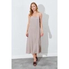 Kadın Vizon Ip Askılı Kırışık Uzun Elbise