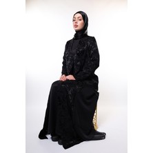 Jessica Kumaş Siyah Desenli Şık Abaya – Tesettür Moda (Sadece Abaya)
