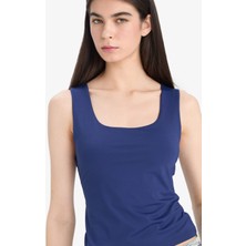 DeFacto Slim Fit Dar Kesim Basic Düz Kare Yaka Atlet C2622AX25SP