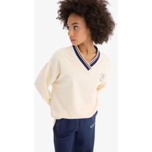 DeFacto Oversize Geniş Kalıp V Yaka Baskılı Sporcu Sweatshirt D7135AX25SP