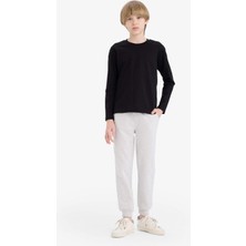 DeFacto Erkek Çocuk Bisiklet Yaka Basic Düz Uzun Kollu Tişört D8552A825SP