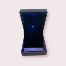 Işıklı Premium Kutuda Istiridye Inci Çelik Kolye