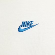 Nike Sportswear Club Wide Cut Short-Sleeve Erkek Tişört FJ0560-133