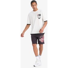 DeFactoFit NBA Miami Heat Oversize Geniş Kalıp Bisiklet Yaka Sırt Baskılı Kısa Kollu Tişört D9866AX25SP