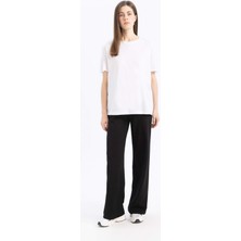 DeFacto Regular Fit Bisiklet Yaka Basic Düz Penye Kısa Kollu Beyaz Tişört W9584AZ25SP