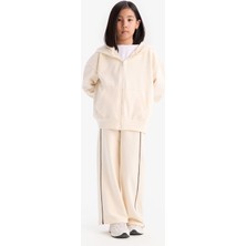 DeFacto Kız Çocuk Kapüşonlu Basic Düz Cepli Fermuarlı Sweatshirt D9079A825SP