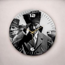 Mustafa Kemal Atatürk Siyah Beyaz Renkli Baskı Sayılı Hediyelik Ahşap Sessiz Duvar Saati 50CM
