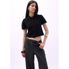 Bebe Yaka Düğmeli Siyah Bluz