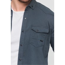 Slim Fit Çift Cepli Çıtçıtlı  Dar Kalıp Pamuklu Kot Gömlek