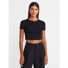 31647 Düğme Detaylı Crop Top-Siyah