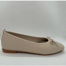 Moda Gonzara Kurdeleli Babet