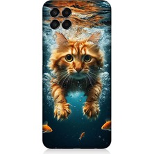 Samsung Galaxy M33 Uyumlu Suda Yüzen Kedi  Desenli Silikon Kılıf