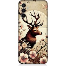 Samsung Galaxy M23 Uyumlu Çiçekler Içinde Asil Geyik  Desenli Silikon Kılıf