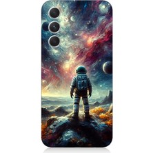 Teknomeg Samsung Galaxy S24 Plus Uyumlu Galakside Yalnız Astronot  Desenli Silikon Kılıf