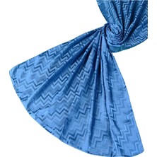 Ipeksi Dokulu Jakarlı Zikzak Desenli Şal 75X190 cm