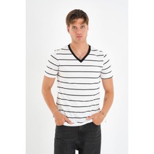 Alexandergardı V Yaka Çizgili T-Shirt