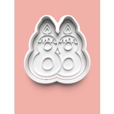 Aktastore Mum Figürlü Seksen Sekiz Rakamı Kurabiye Kalıbı ve Şeker Hamuru Kalıbı - 88 Numara