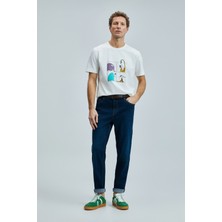 Lufian Funky Modern Grafik Tişört Kırık Beyaz