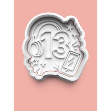 Aktastore On Üç Yaş Doğum Günü Kurabiye Kalıbı ve Şeker Hamuru Kalıbı - 13 Rakamı