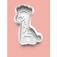 Aktastore Zurafa Figürü Kurabiye Kalıbı ve Şeker Hamuru Kalıbı