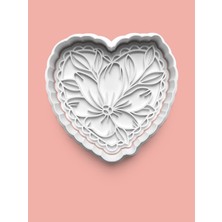 Aktastore Çiçek Desenli Kalp Kurabiye Kalıbı ve Şeker Hamuru Kalıbı