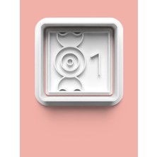 Aktastore Kareli 1 Numara Figürü Kurabiye Kalıbı ve Şeker Hamuru Kalıbı - Bir Rakamı