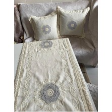 Krem Dantel Işlemeli Runner ve Kırlent Kılıfı Takımı – 3 Parça Salon Seti