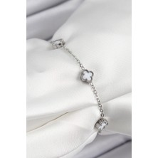 316L Çelik Beyaz Sedef Yonca Model Gümüş Renk Kadın Bileklik