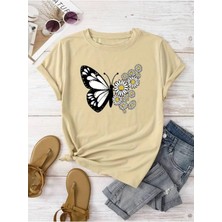 Kadın Pamuklu Ön Baskılı Papatya Kelebek Tasarım Tshirt