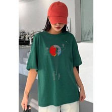 Unisex Evren Temalı Baskılı Tasarım T-Shirt